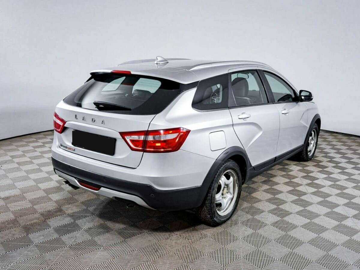 Лада (ВАЗ) Веста б/у, 2020, Механическая. Фото: #3