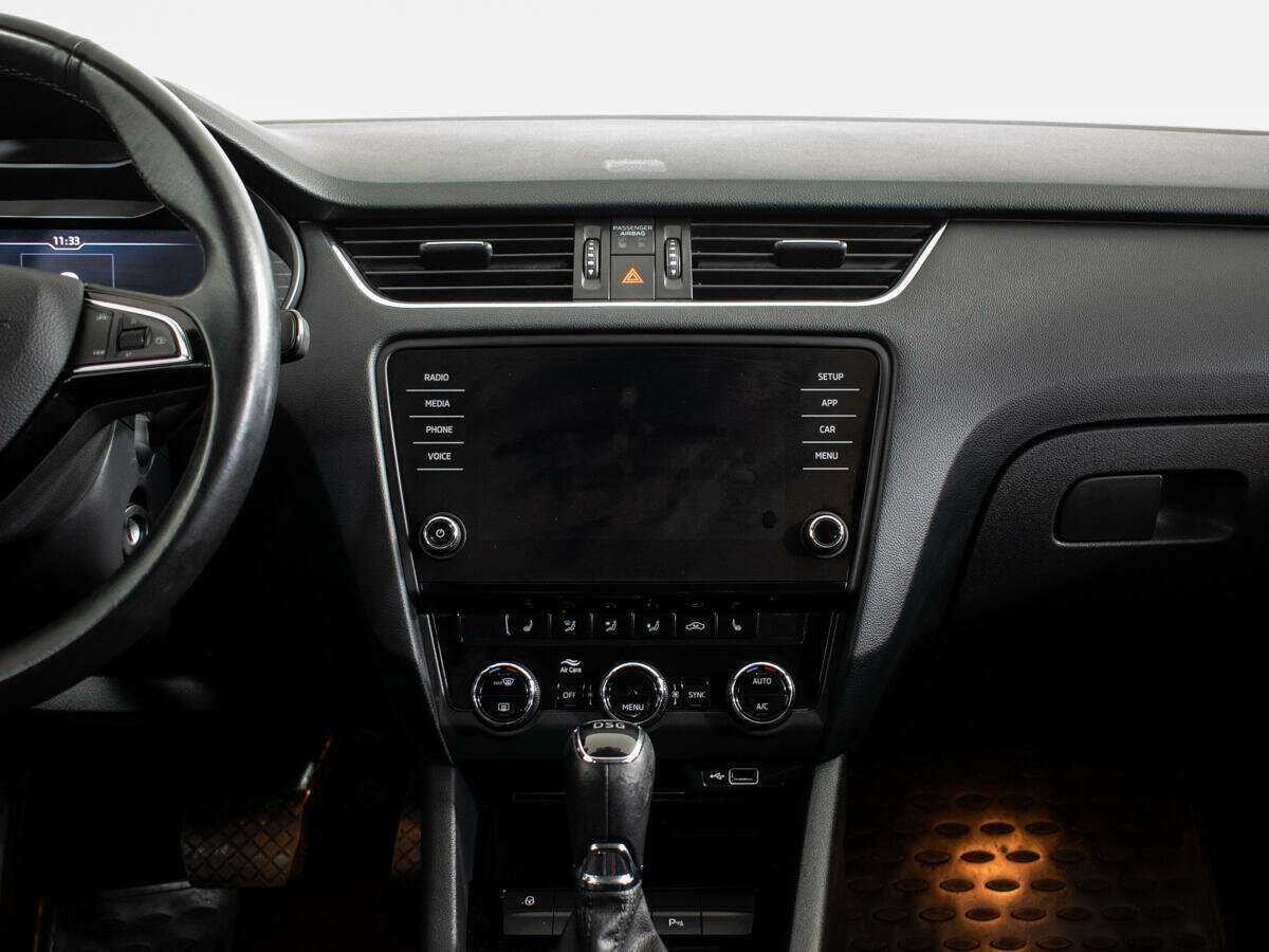 Шкода Октавия б/у, 2018, Роботизированная. Фото: #5