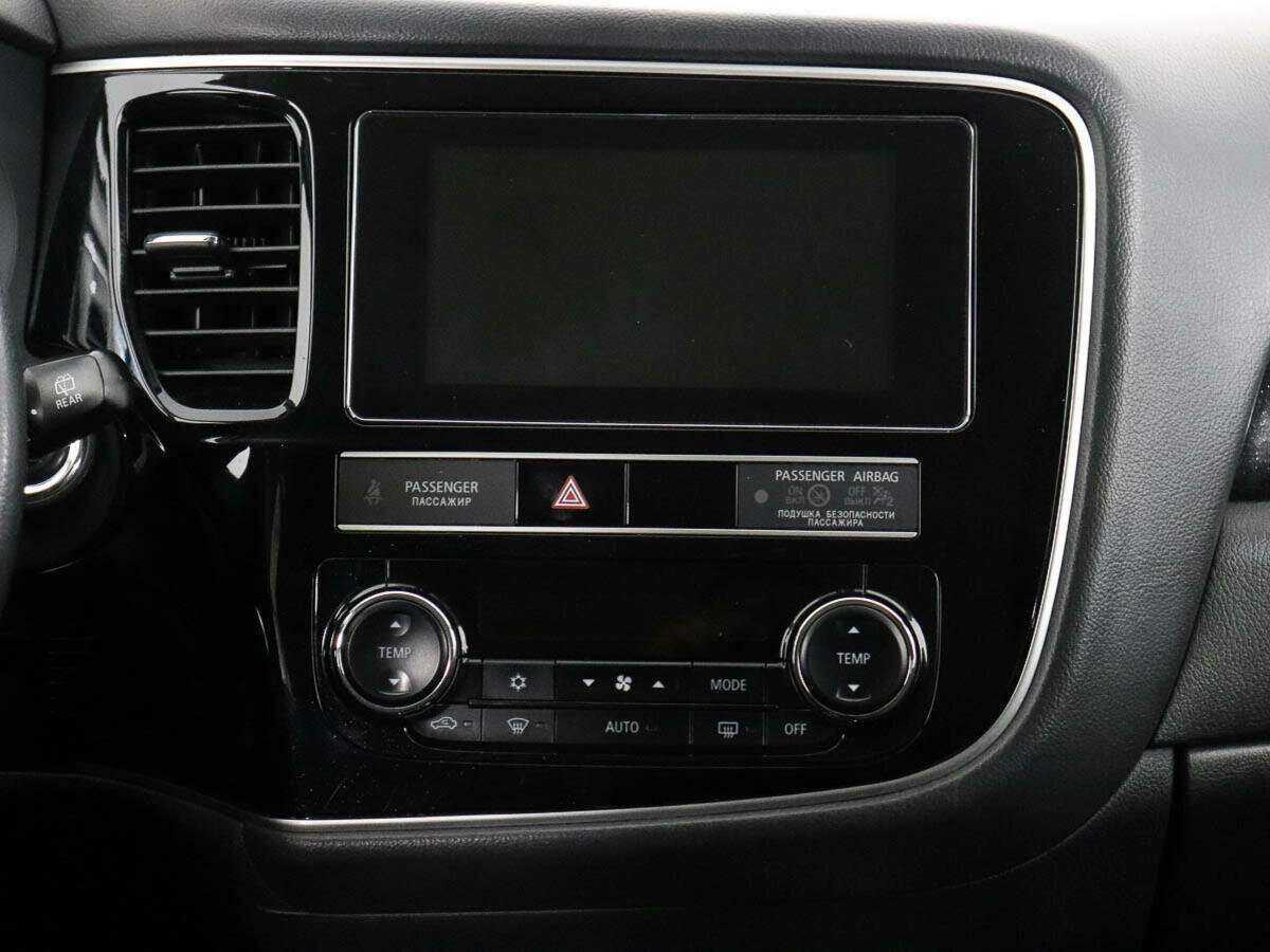 Митсубиши Оутлэндер б/у, 2018, Вариатор. Фото: #11