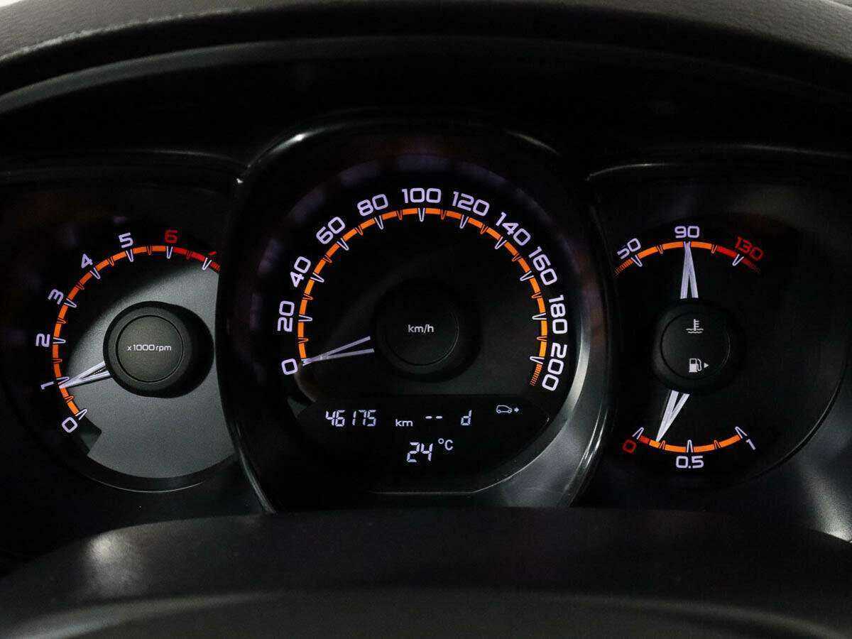 Лада (ВАЗ) Веста б/у, 2021, Механическая. Фото: #8