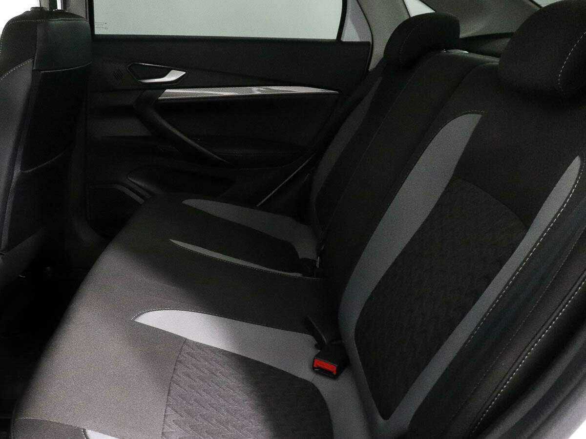 Лада (ВАЗ) Веста б/у, 2023, Механическая. Фото: #6