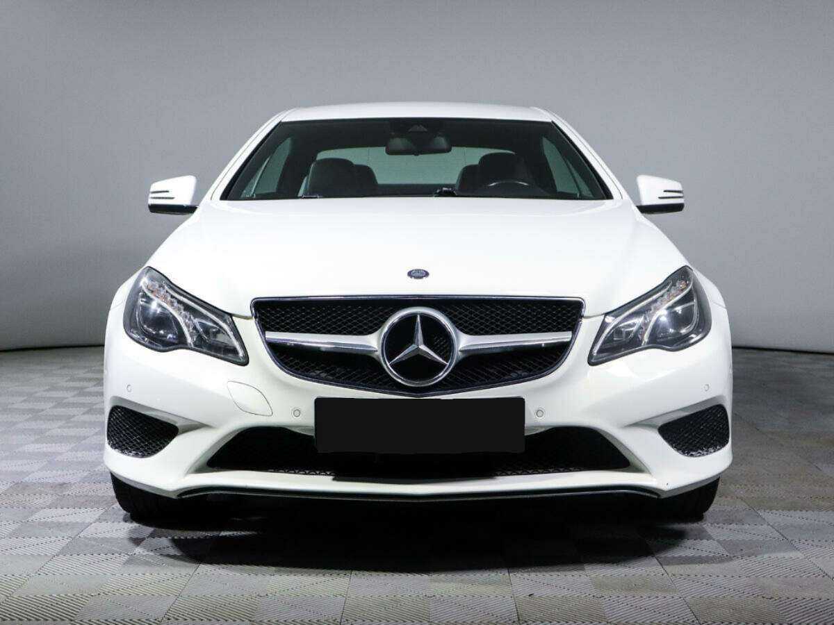 Мерседес-Бенц Е-Класс б/у, 2013, Автоматическая. Фото: #1