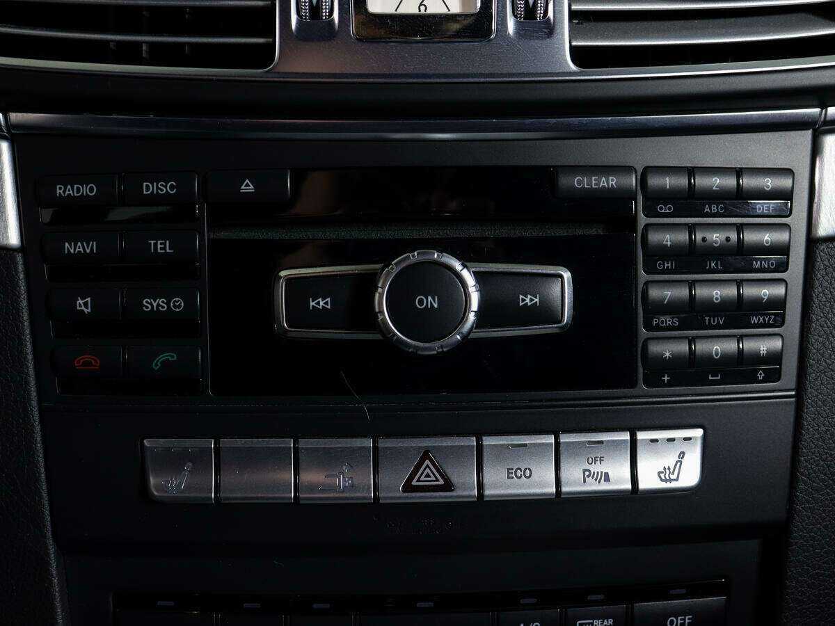 Мерседес-Бенц Е-Класс б/у, 2013, Автоматическая. Фото: #20