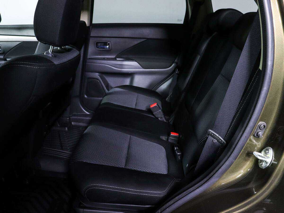 Митсубиши Оутлэндер б/у, 2018, Вариатор. Фото: #9