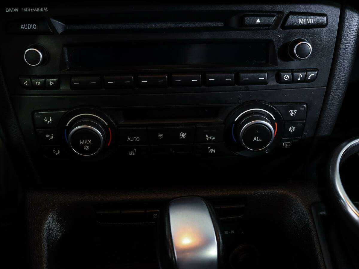 БМВ Икс1 б/у, 2012, Автоматическая. Фото: #19