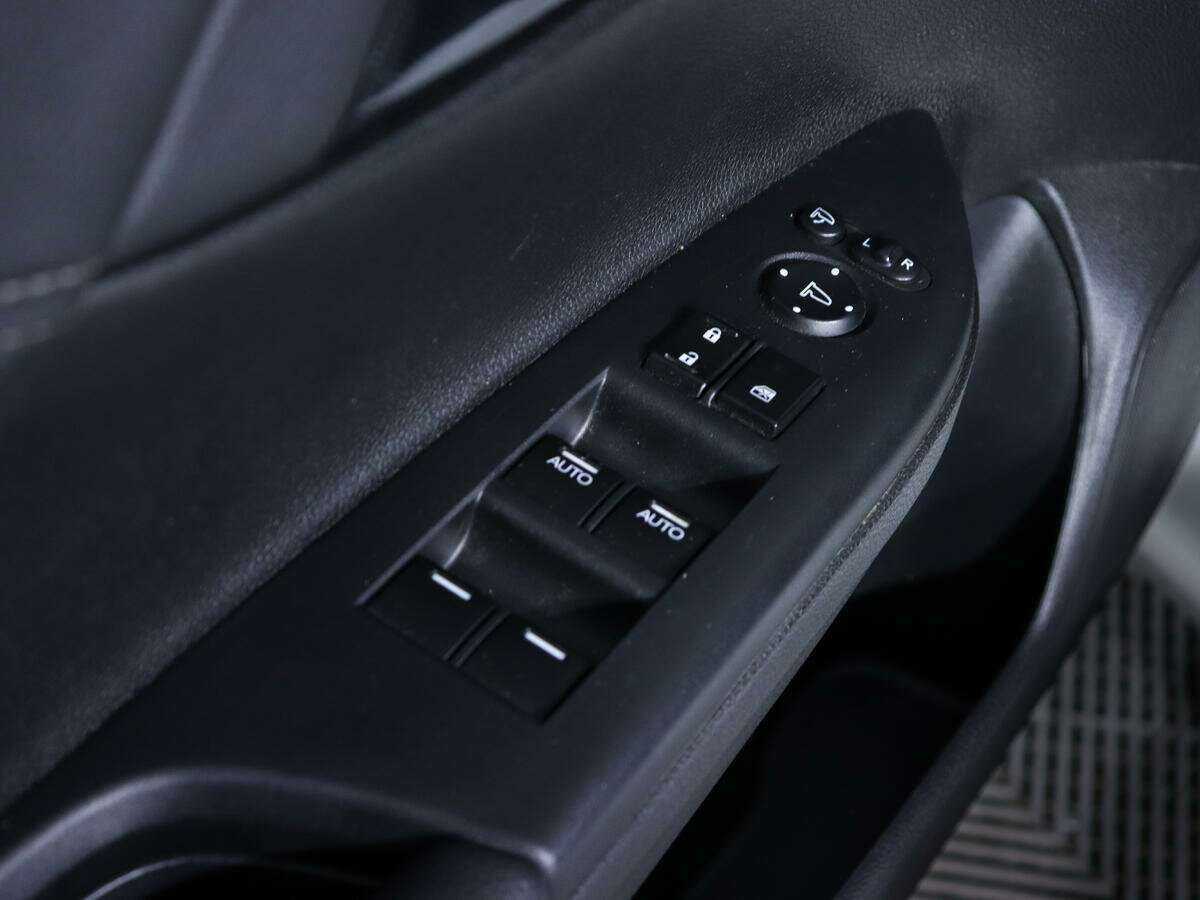 Хонда Аккорд б/у, 2013, Автоматическая. Фото: #13