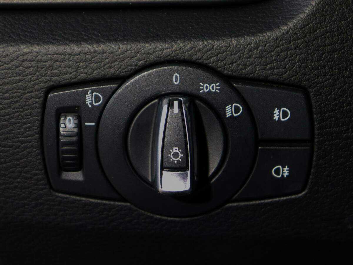 БМВ Икс1 б/у, 2014, Автоматическая. Фото: #13