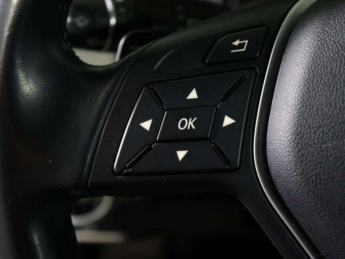 Мерседес-Бенц А-Класс б/у, 2014, Роботизированная. Фото: #16