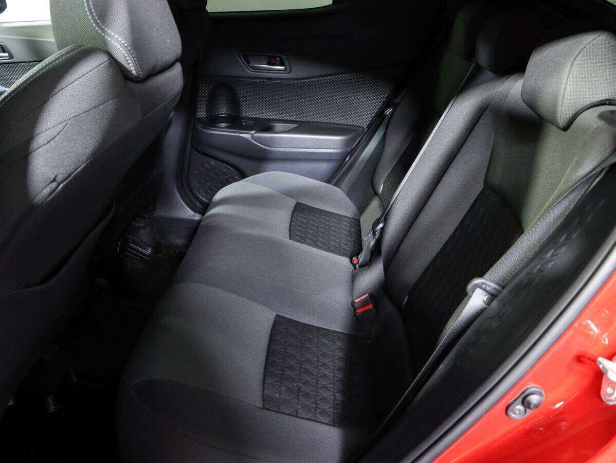 Тойота Ц-ШР б/у, 2019, Вариатор. Фото: #7