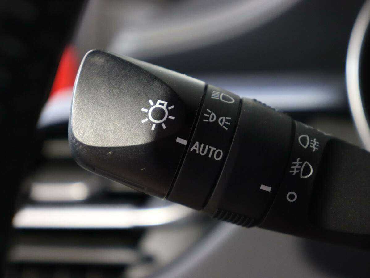 Тойота Ц-ШР б/у, 2019, Вариатор. Фото: #15