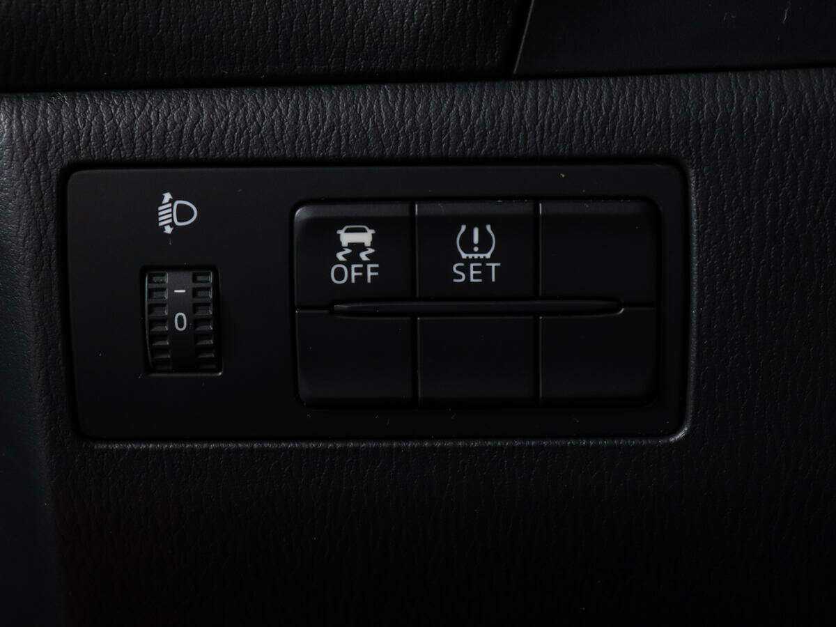 Мазда 3 б/у, 2014, Автоматическая. Фото: #15