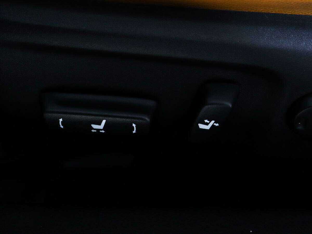 Тойота Камри б/у, 2016, Автоматическая. Фото: #19