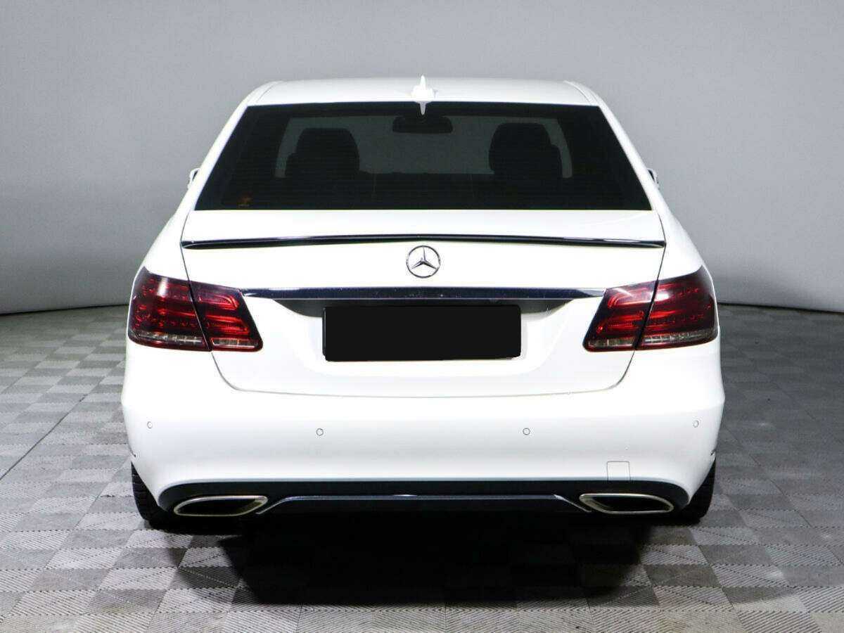 Мерседес-Бенц Е-Класс б/у, 2015, Автоматическая. Фото: #5