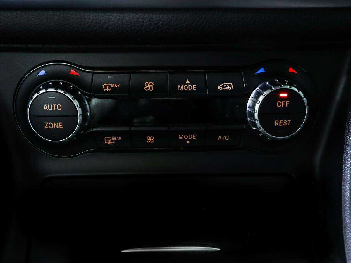 Мерседес-Бенц КЛА б/у, 2014, Роботизированная. Фото: #16