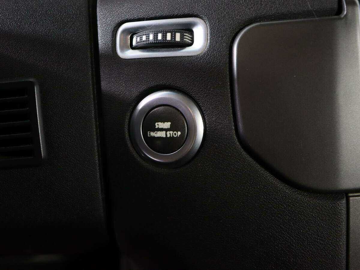 Лэнд Ровер Дискавери б/у, 2013, Автоматическая. Фото: #25