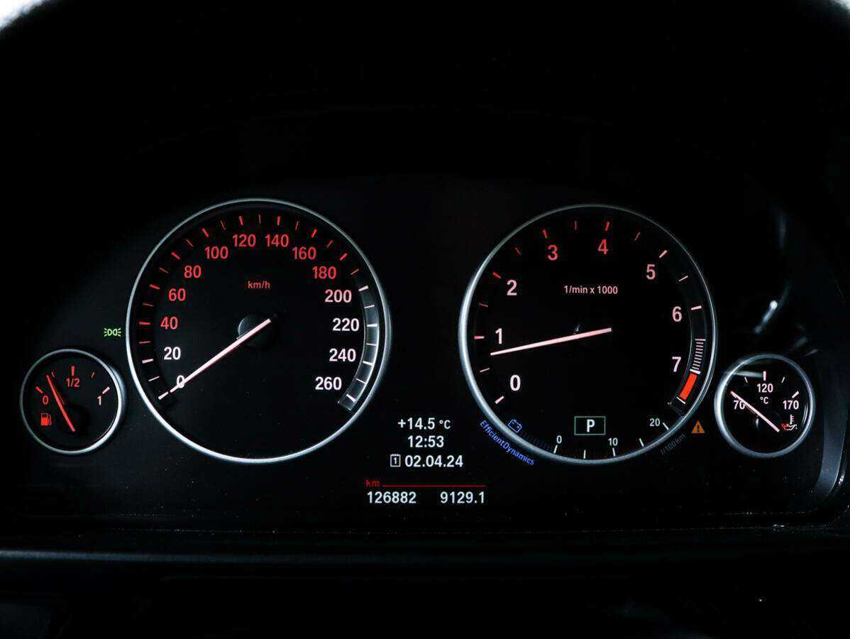 БМВ 5 серии б/у, 2013, Автоматическая. Фото: #8