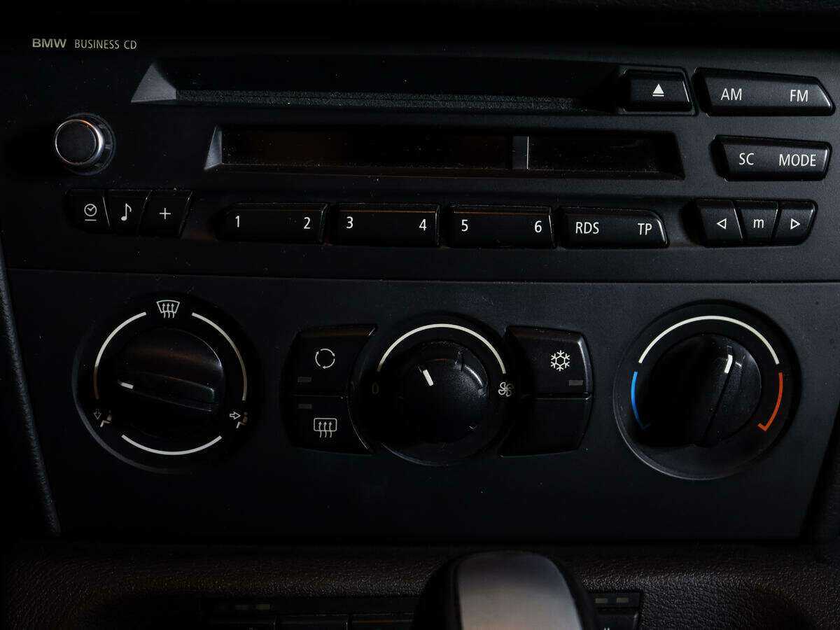 БМВ Икс1 б/у, 2012, Автоматическая. Фото: #14