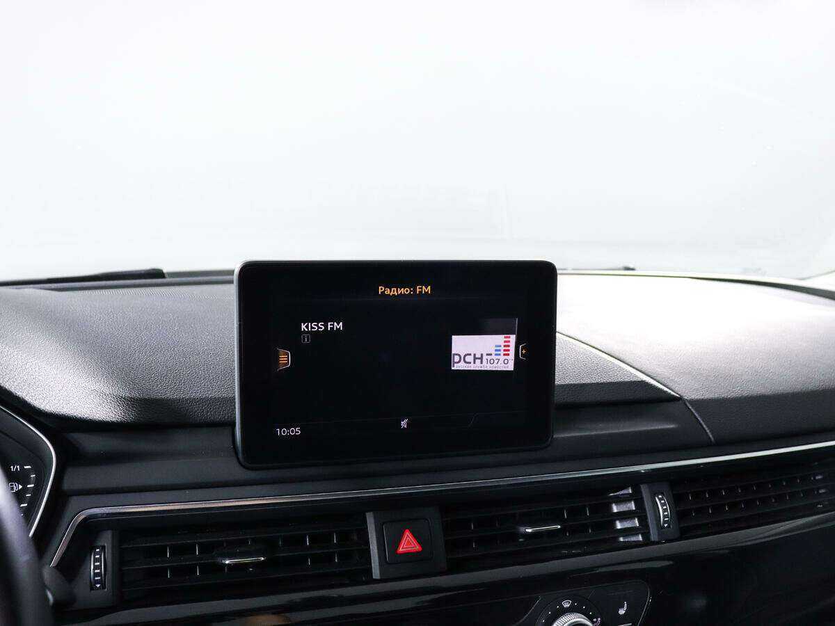 Ауди А4 б/у, 2017, Роботизированная. Фото: #12