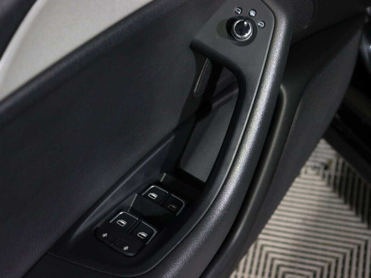 Ауди А6 б/у, 2015, Роботизированная. Фото: #13