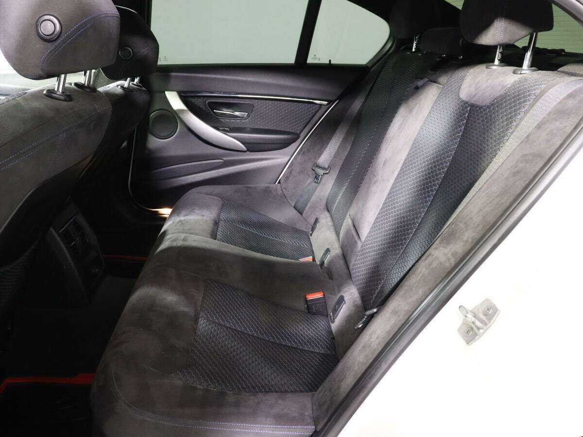 БМВ 3 серии б/у, 2016, Автоматическая. Фото: #9