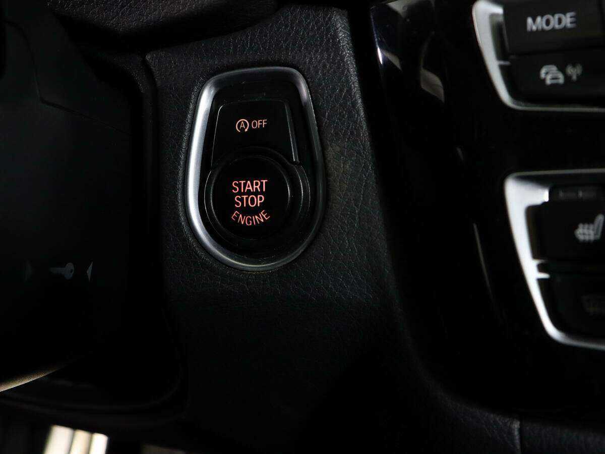 БМВ 3 серии б/у, 2016, Автоматическая. Фото: #19