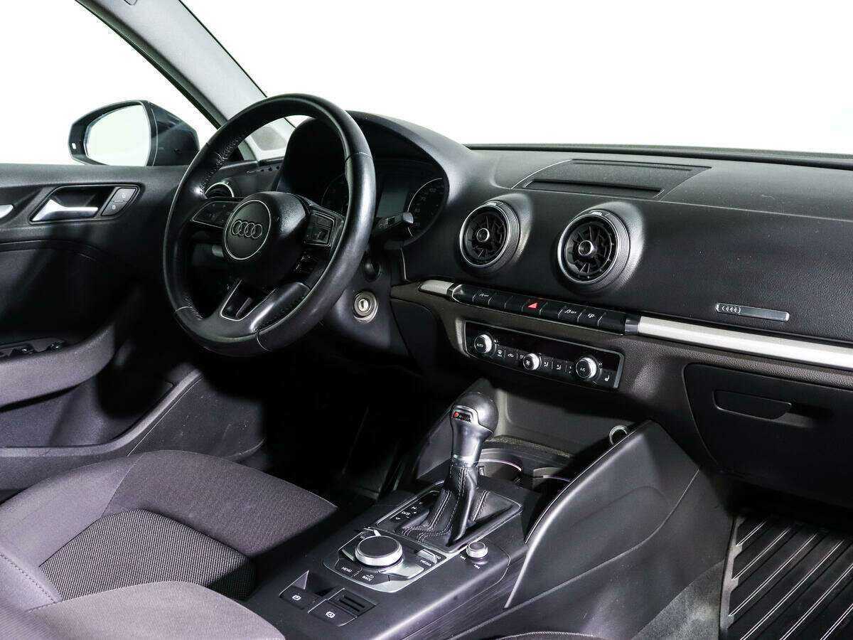 Ауди А3 б/у, 2016, Роботизированная. Фото: #8