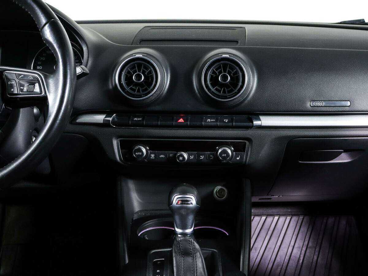 Ауди А3 б/у, 2016, Роботизированная. Фото: #12