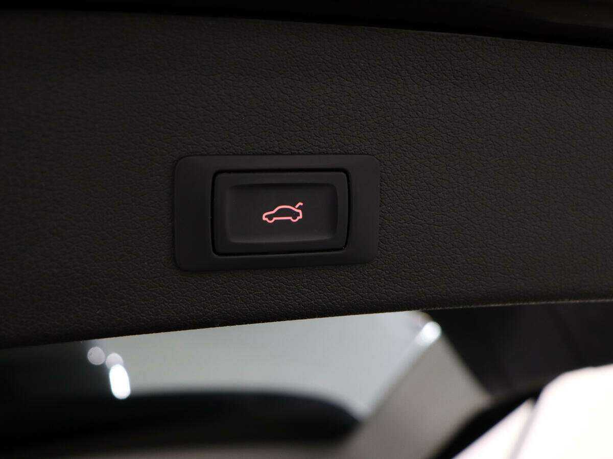 Ауди К5 б/у, 2013, Роботизированная. Фото: #12