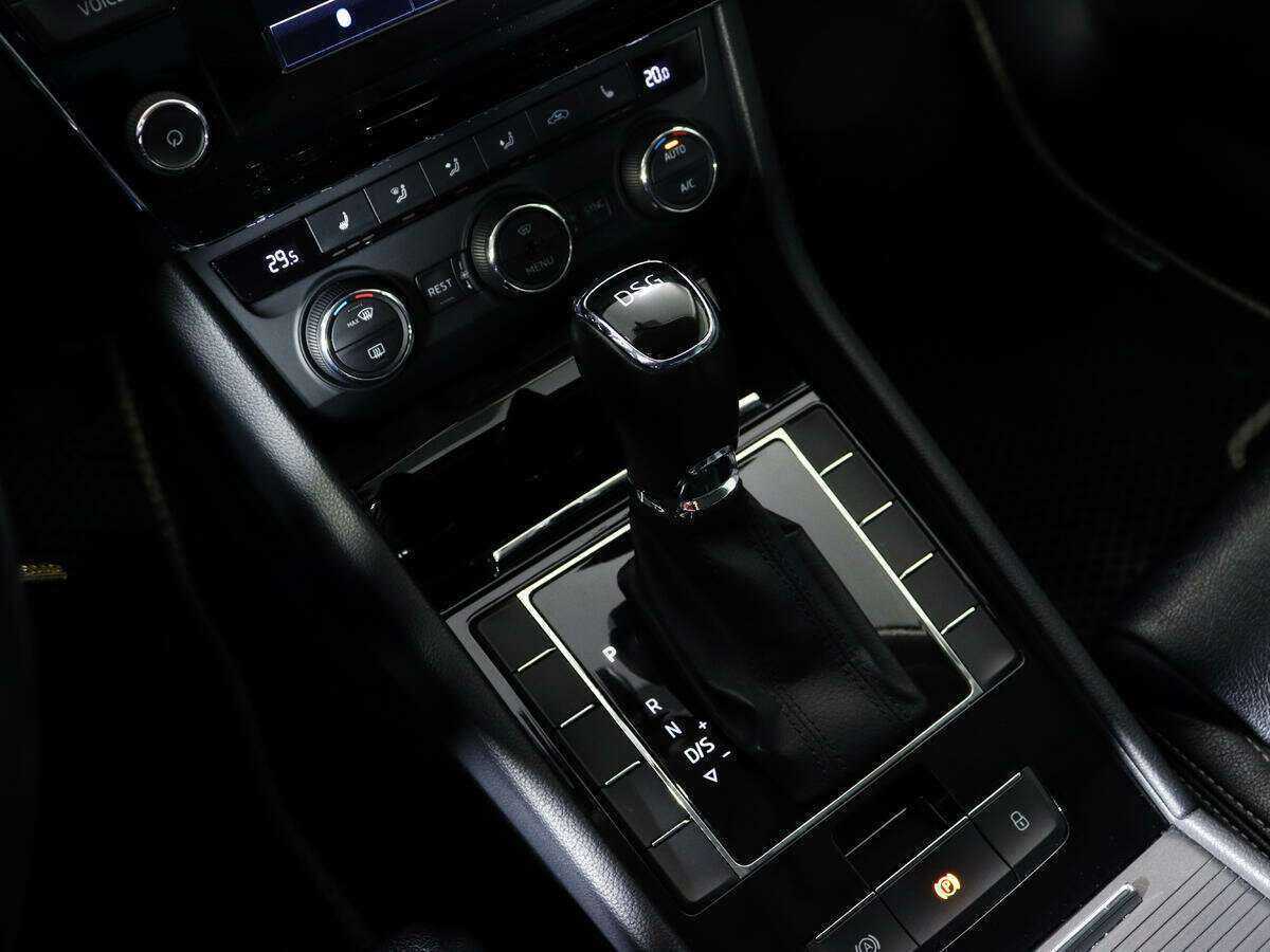 Шкода Суперб б/у, 2015, Роботизированная. Фото: #14