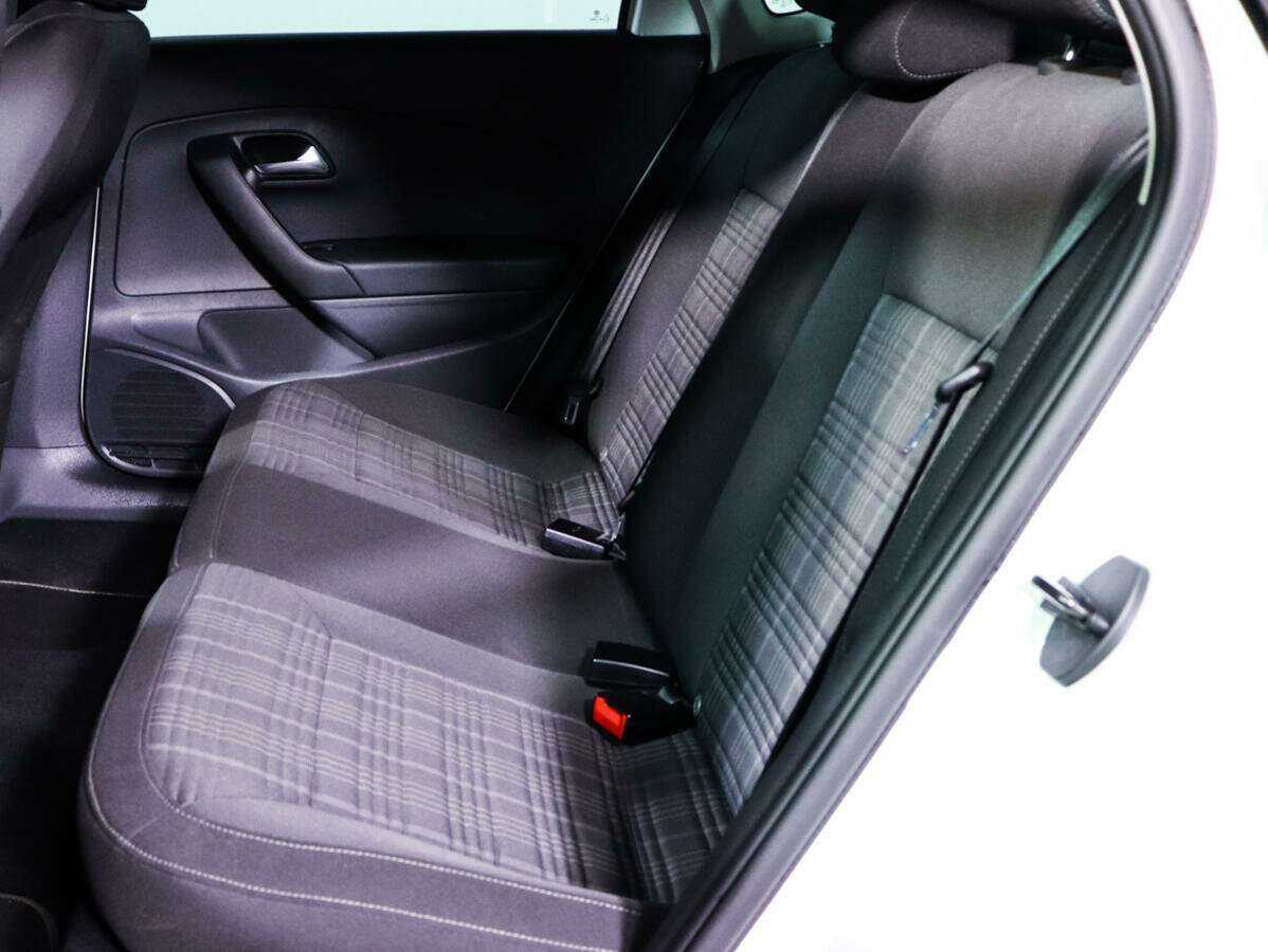 Фольксваген Поло б/у, 2017, Роботизированная. Фото: #9