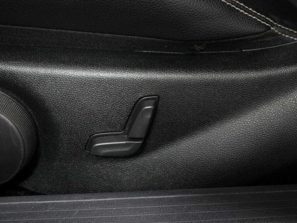 Мерседес-Бенц Е-Класс б/у, 2013, Автоматическая. Фото: #16