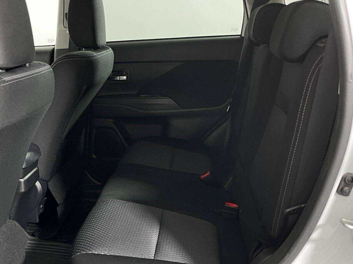 Митсубиши Оутлэндер б/у, 2018, Вариатор. Фото: #9