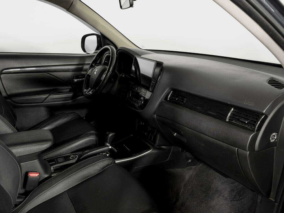 Митсубиши Оутлэндер б/у, 2017, Вариатор. Фото: #7