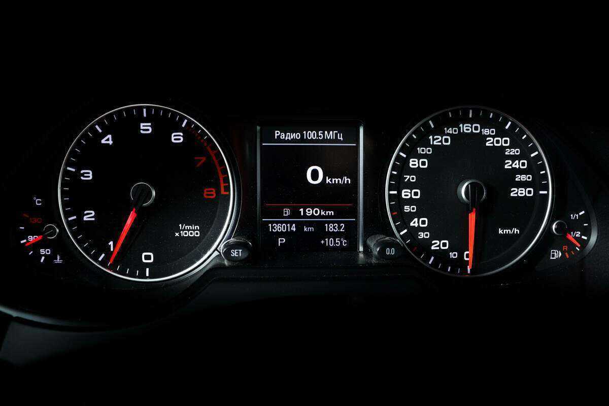 Ауди К5 б/у, 2012, Автоматическая. Фото: #9