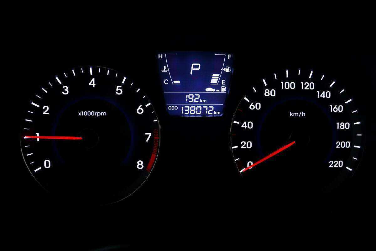 Хендай Солярис б/у, 2012, Автоматическая. Фото: #9