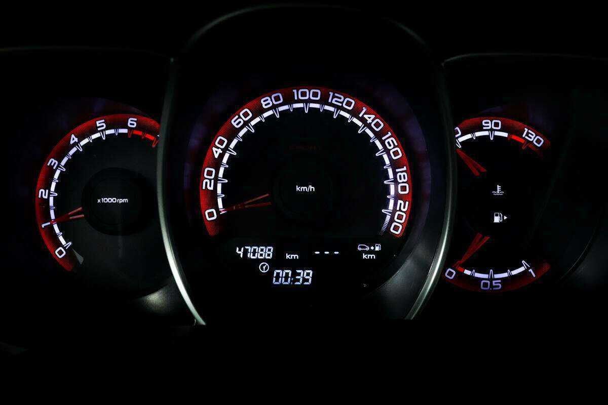 Лада (ВАЗ) Веста б/у, 2022, Механическая. Фото: #9