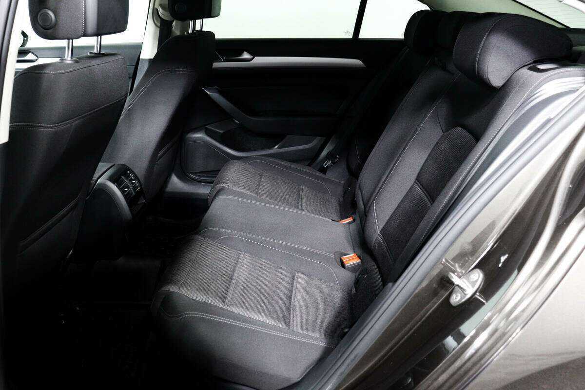 Фольксваген Пассат б/у, 2016, Роботизированная. Фото: #11