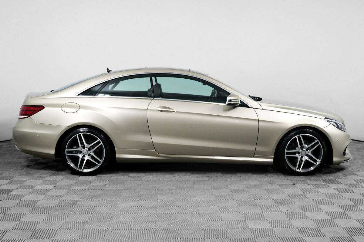 Мерседес-Бенц Е-Класс б/у, 2015, Автоматическая. Фото: #3