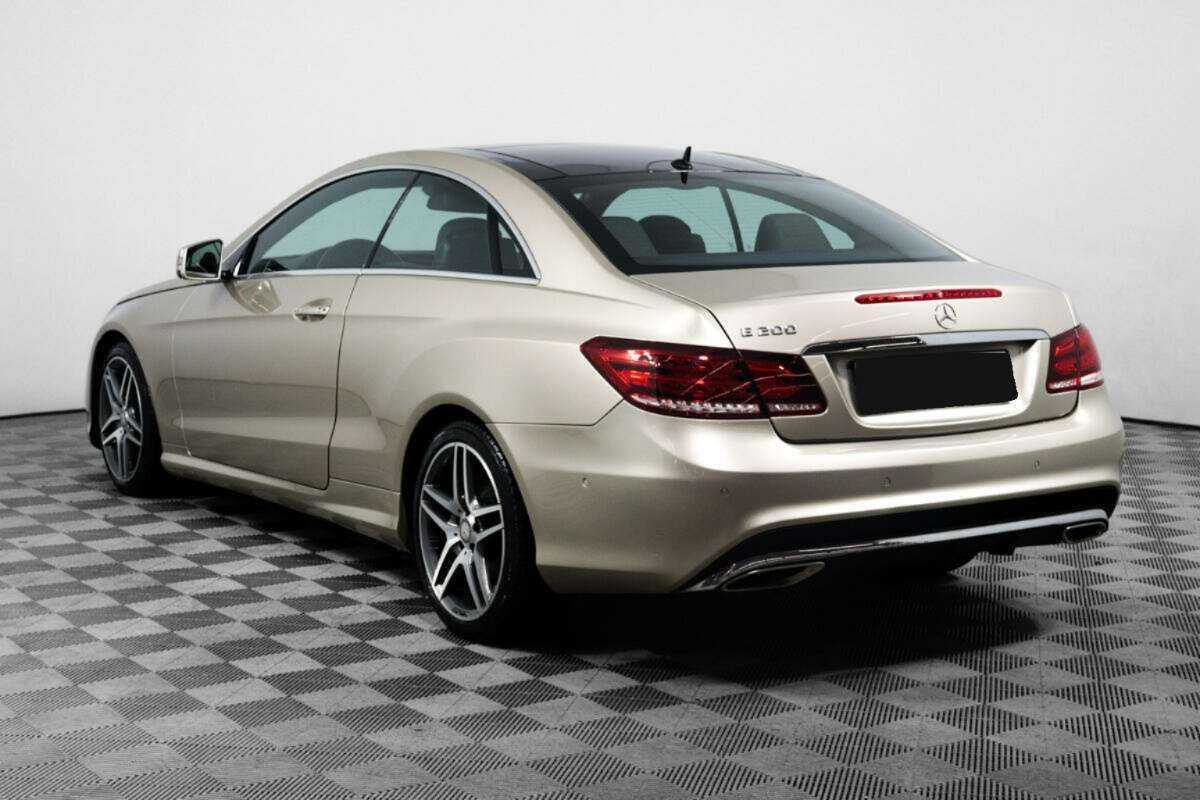 Мерседес-Бенц Е-Класс б/у, 2015, Автоматическая. Фото: #5