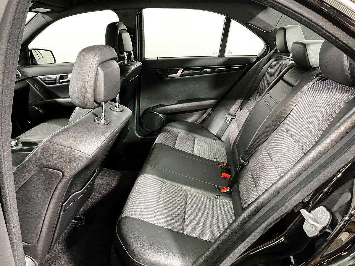 Мерседес-Бенц Ц-Класс б/у, 2012, Автоматическая. Фото: #9