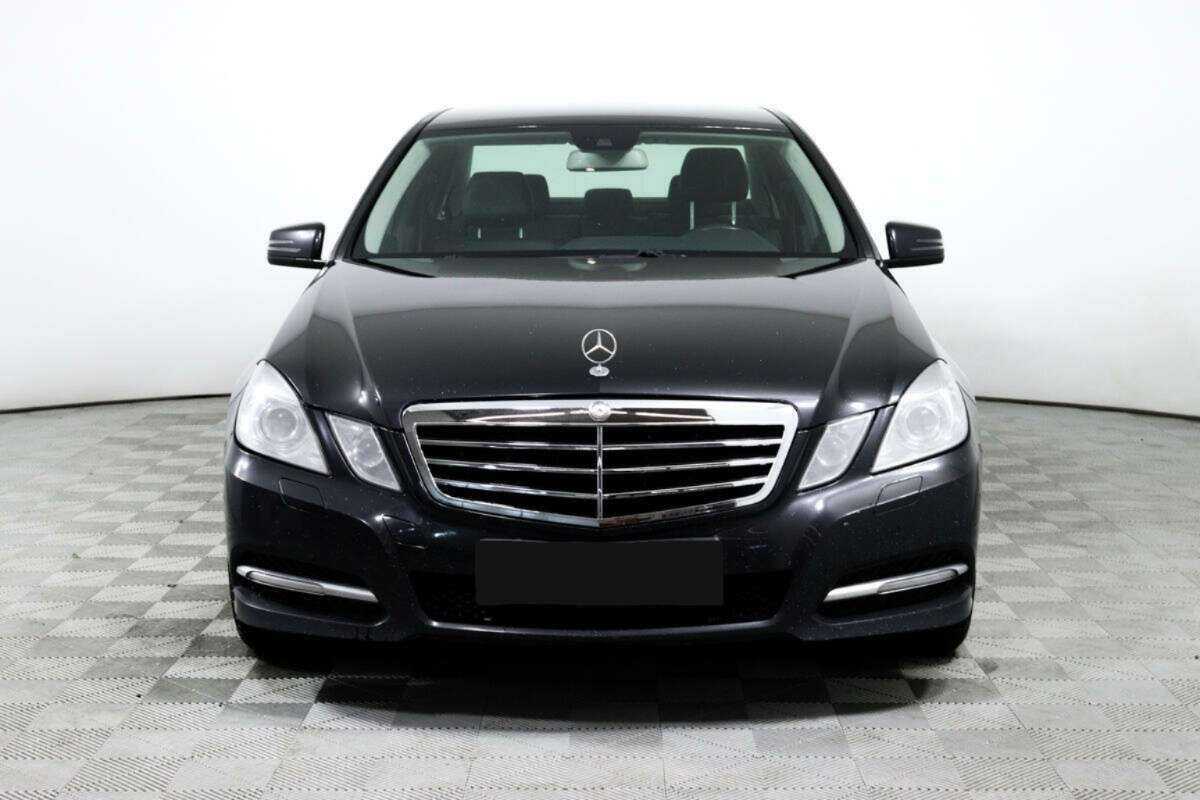 Мерседес-Бенц Е-Класс б/у, 2012, Автоматическая. Фото: #1