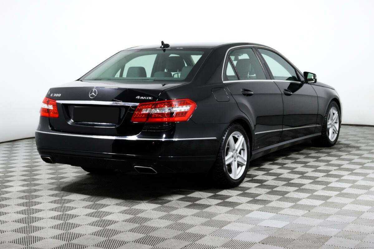 Мерседес-Бенц Е-Класс б/у, 2012, Автоматическая. Фото: #4