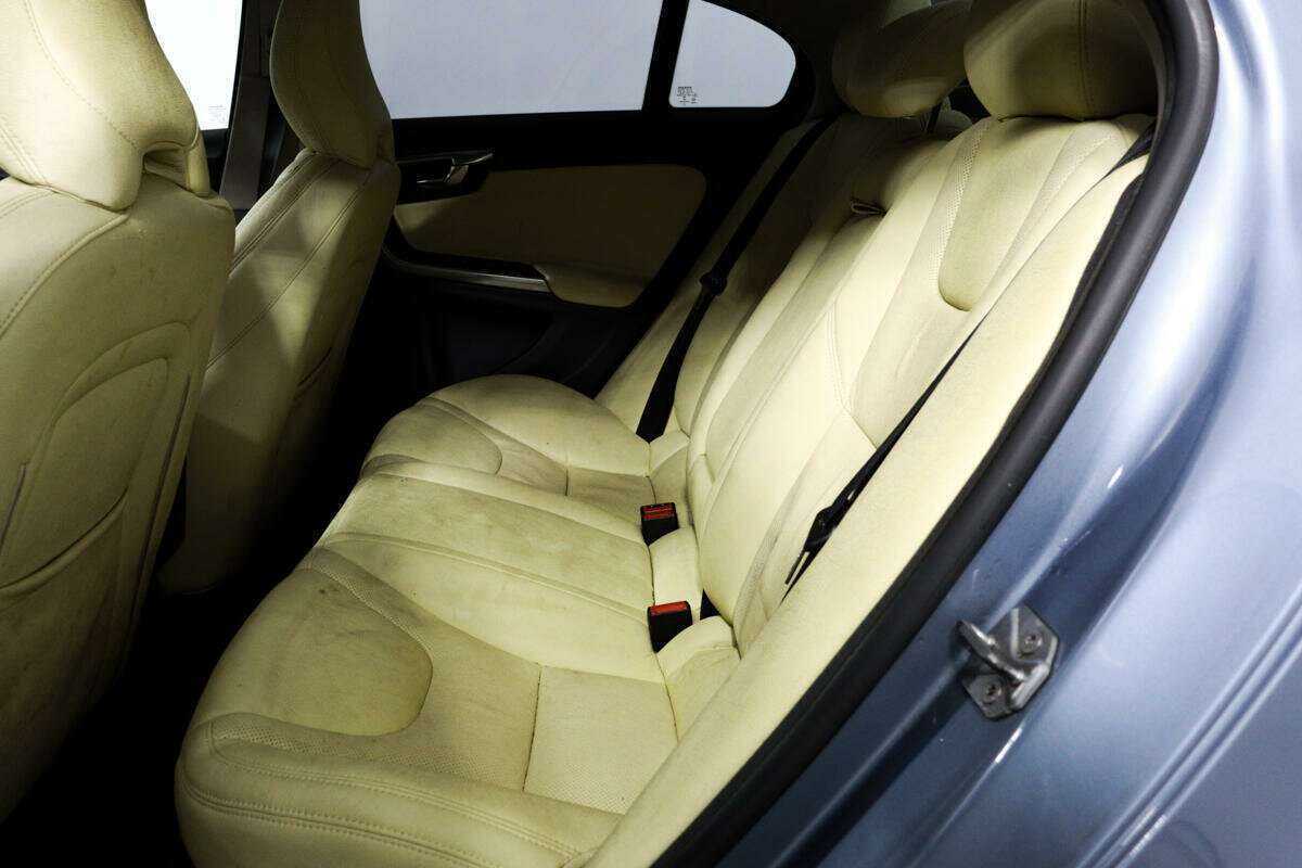 Вольво С60 б/у, 2017, Автоматическая. Фото: #11