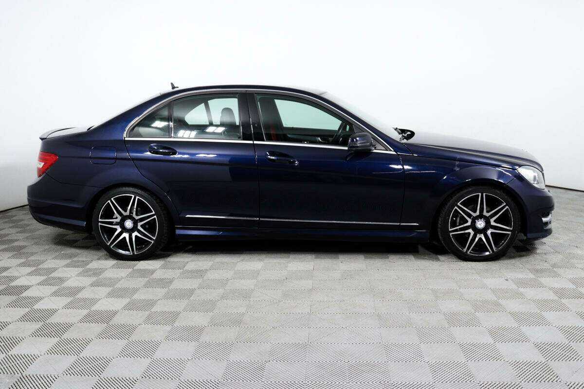 Мерседес-Бенц Ц-Класс б/у, 2013, Автоматическая. Фото: #3