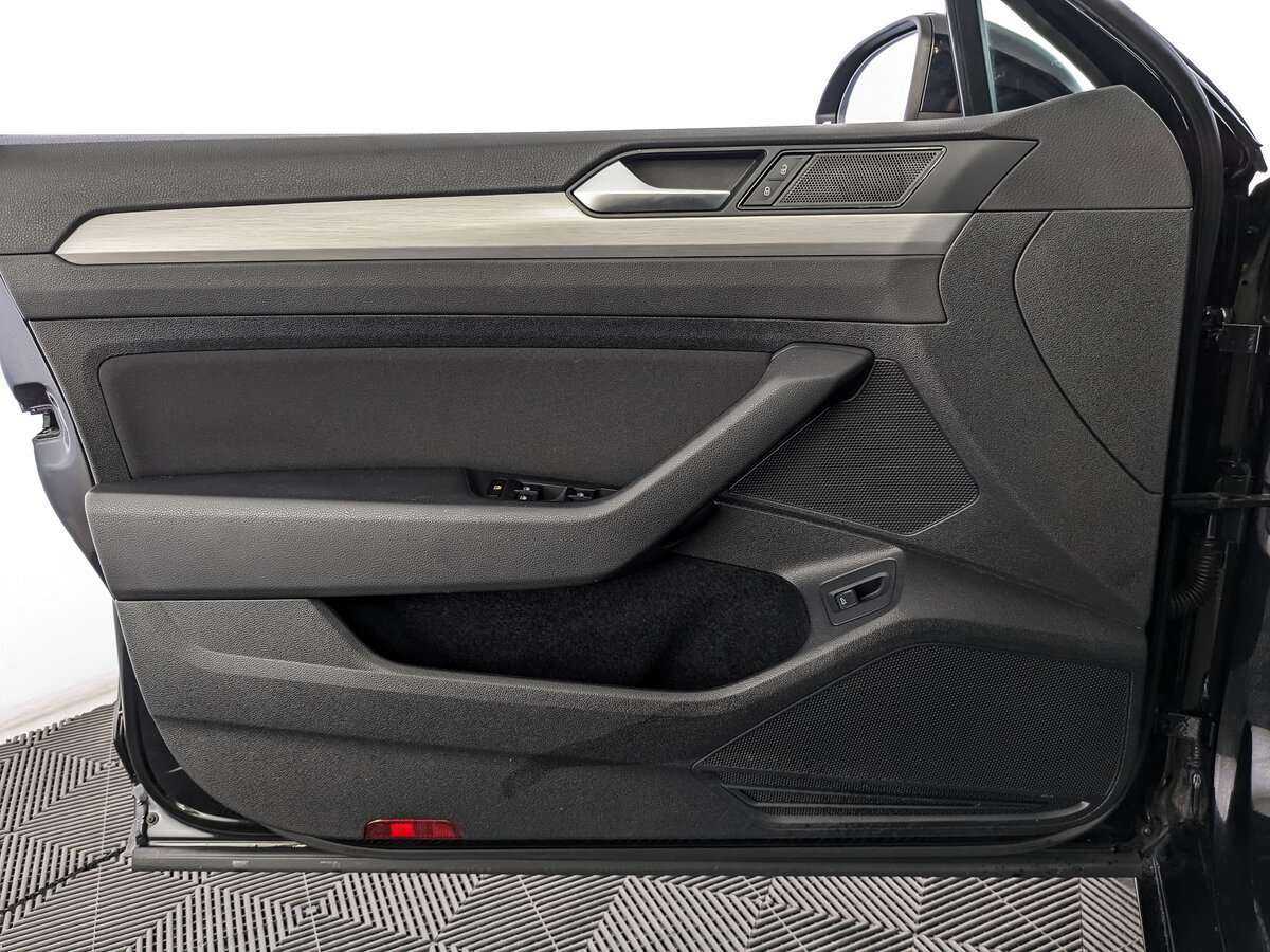 Фольксваген Пассат б/у, 2016, Роботизированная. Фото: #13