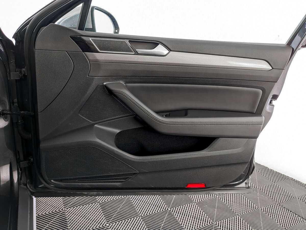 Фольксваген Пассат б/у, 2018, Роботизированная. Фото: #25