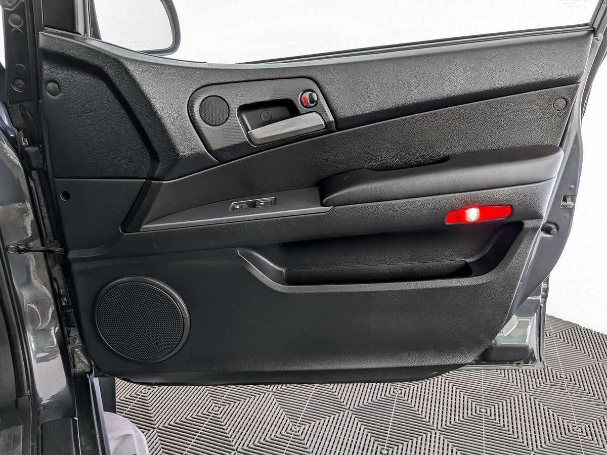 Сан-Ён Кирон б/у, 2014, Автоматическая. Фото: #18