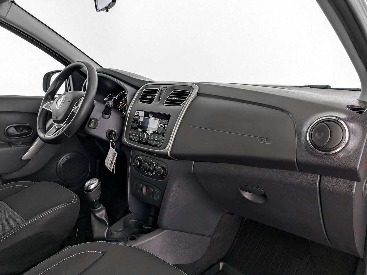 Рено Сандеро б/у, 2021, Механическая. Фото: #10