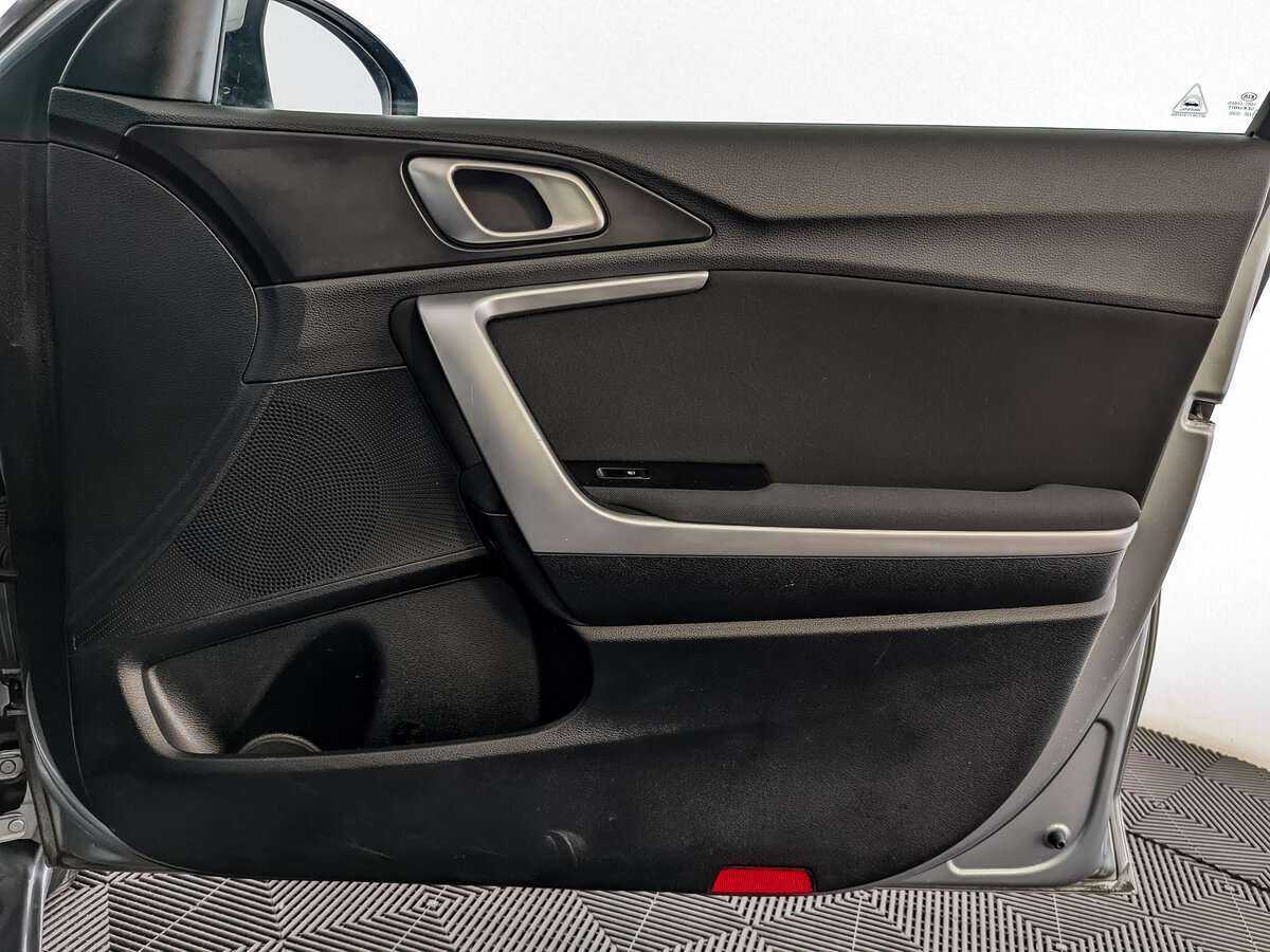 Киа Сид б/у, 2019, Роботизированная. Фото: #19