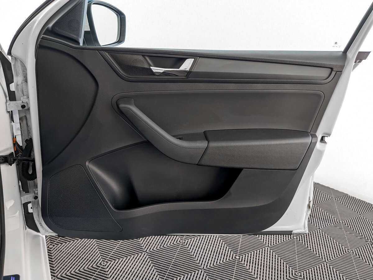 Шкода Рапид б/у, 2017, Механическая. Фото: #19